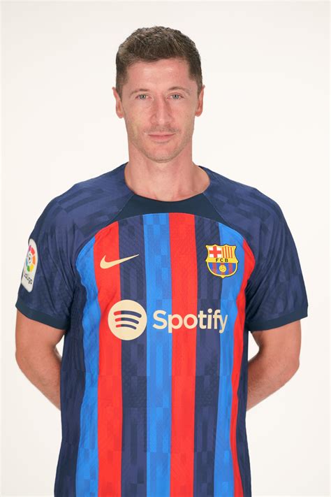 fc barcelona lewandowski